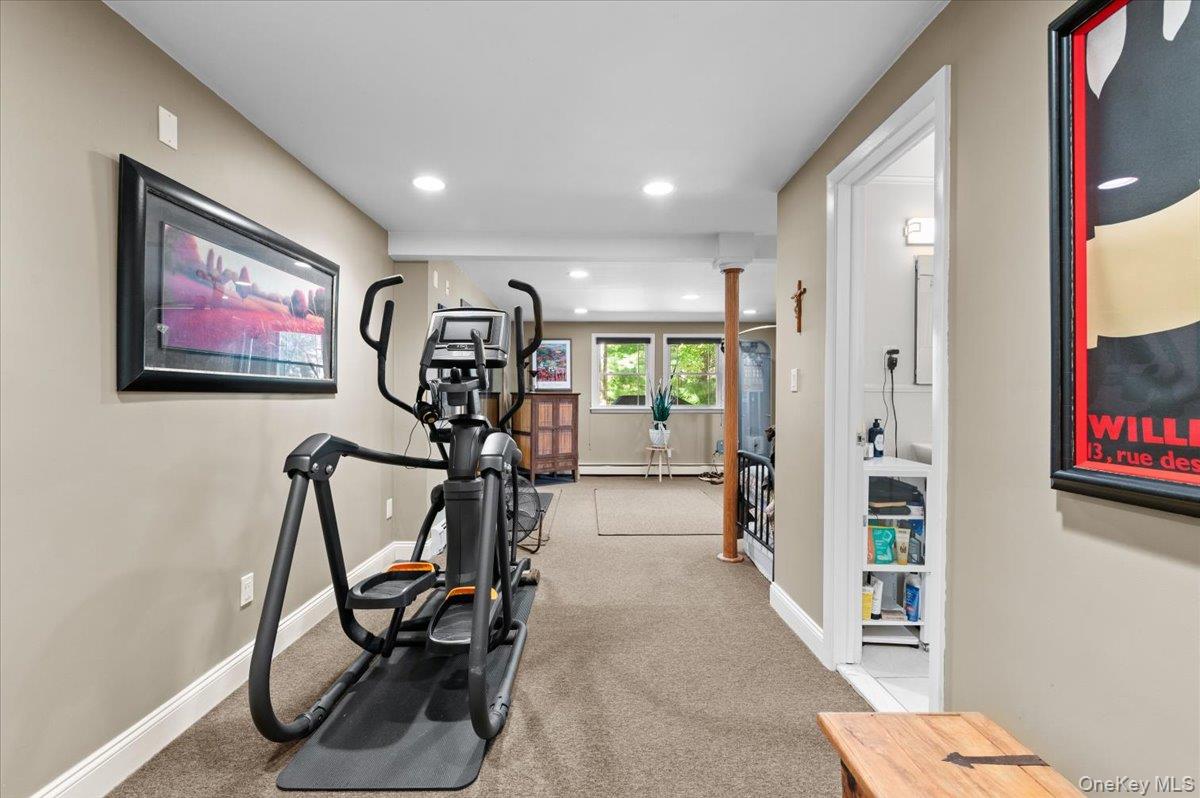 71 Cove Road, Huntington, NY 11743