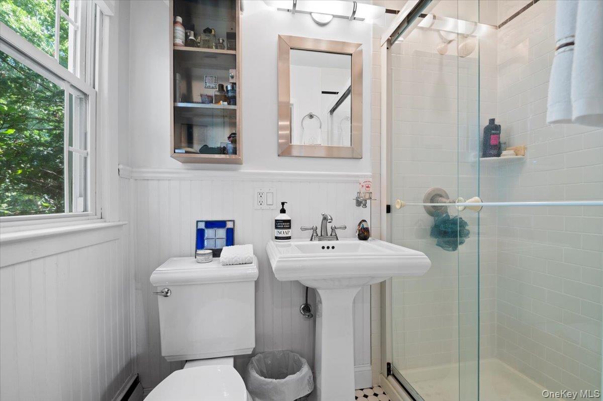 71 Cove Road, Huntington, NY 11743