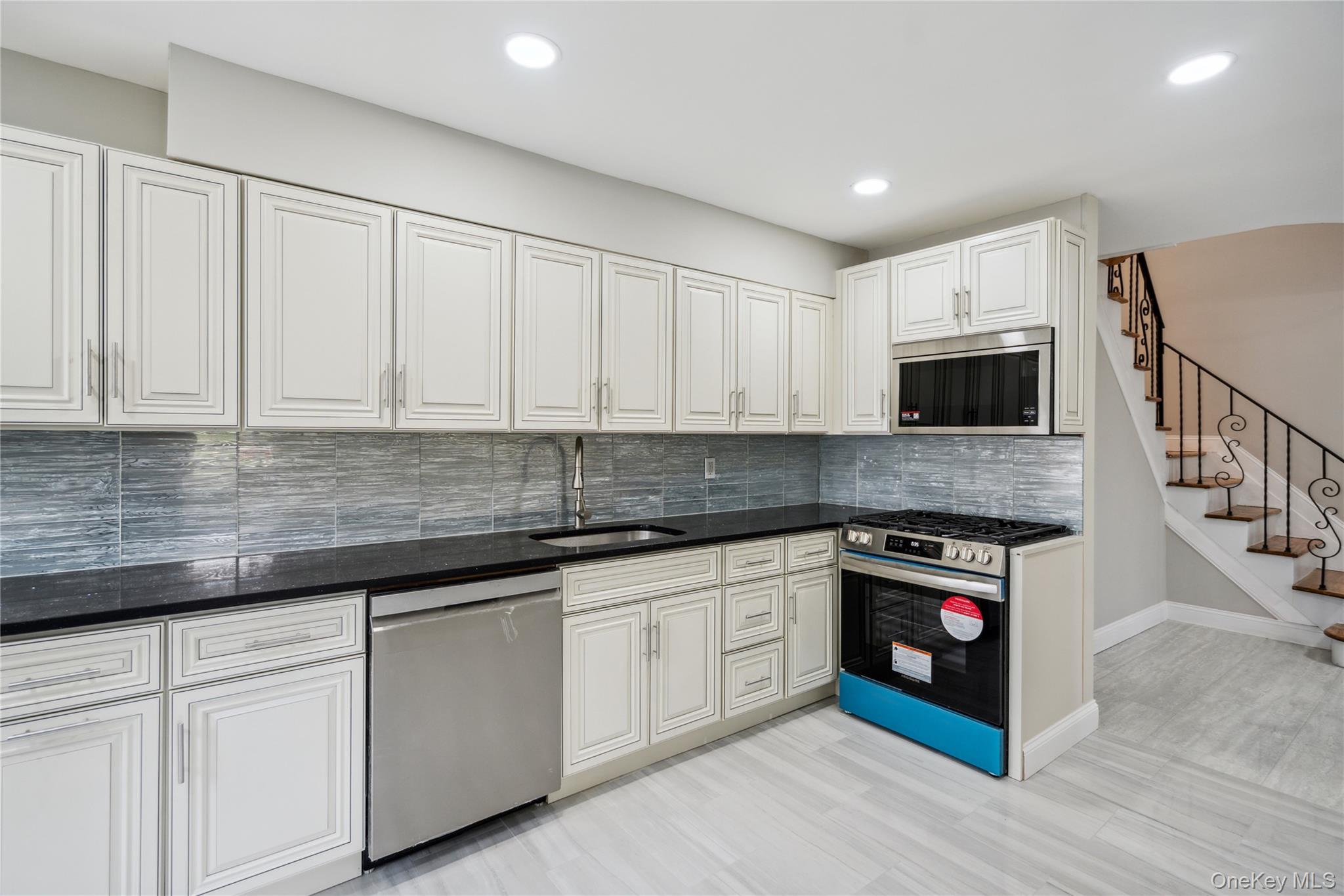 36 Pinewood Drive, Commack, NY 11725