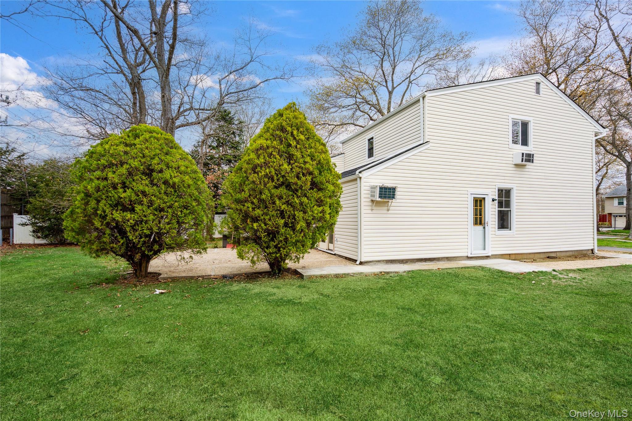 36 Pinewood Drive, Commack, NY 11725