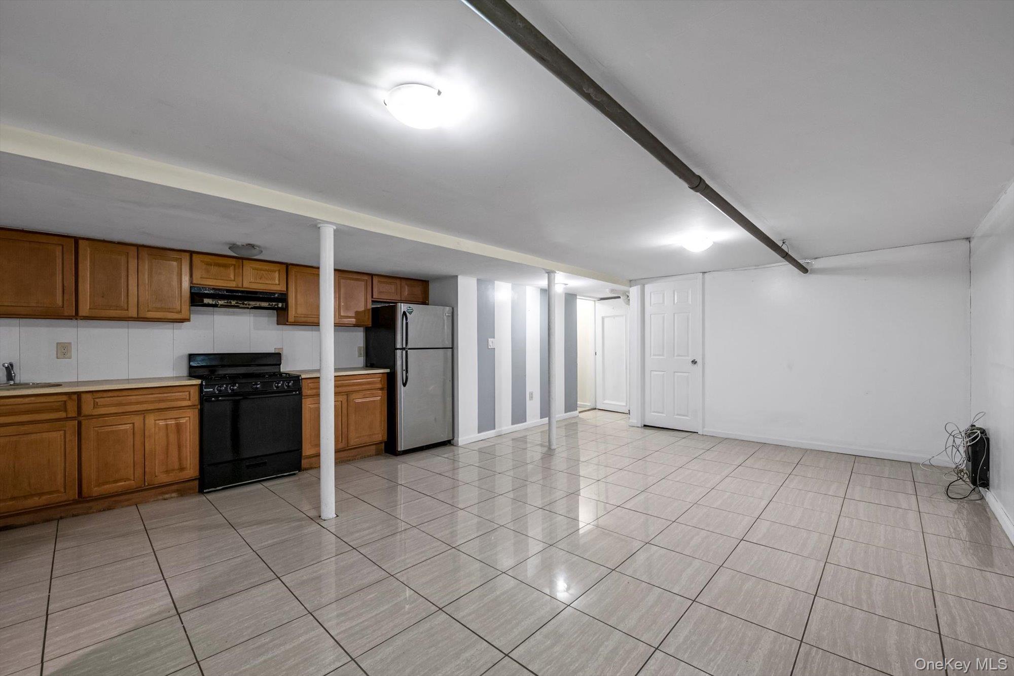 197 Nichols Avenue, Brooklyn, NY 11208