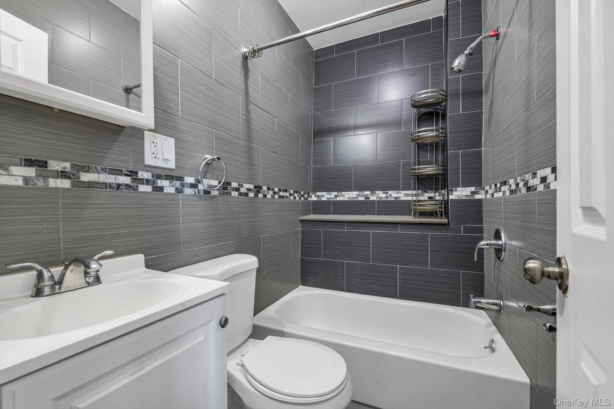 197 Nichols Avenue, Brooklyn, NY 11208