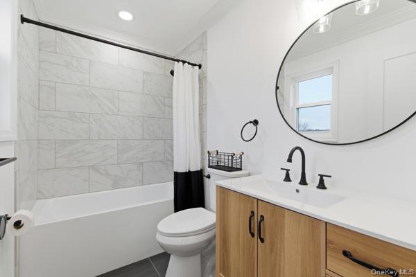 2733 Schleigel Boulevard, Amityville, NY 11701