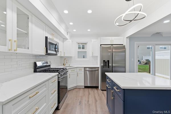 2733 Schleigel Boulevard, Amityville, NY 11701