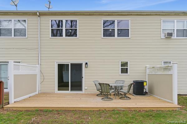 2733 Schleigel Boulevard, Amityville, NY 11701