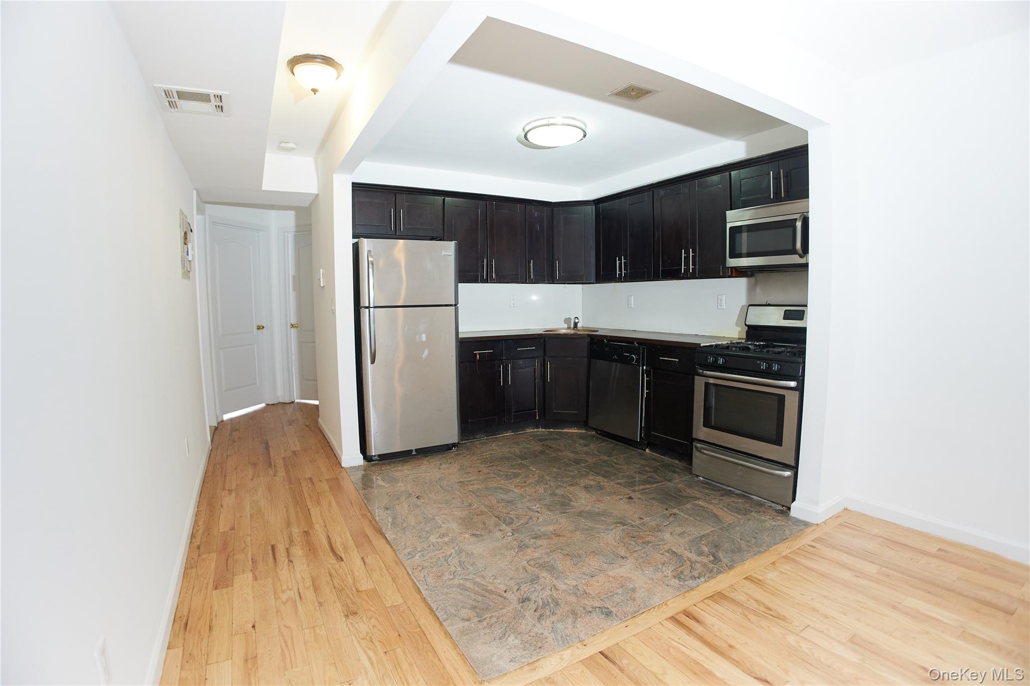 1292 Saint Marks Avenue # 2, Brooklyn, NY 11213