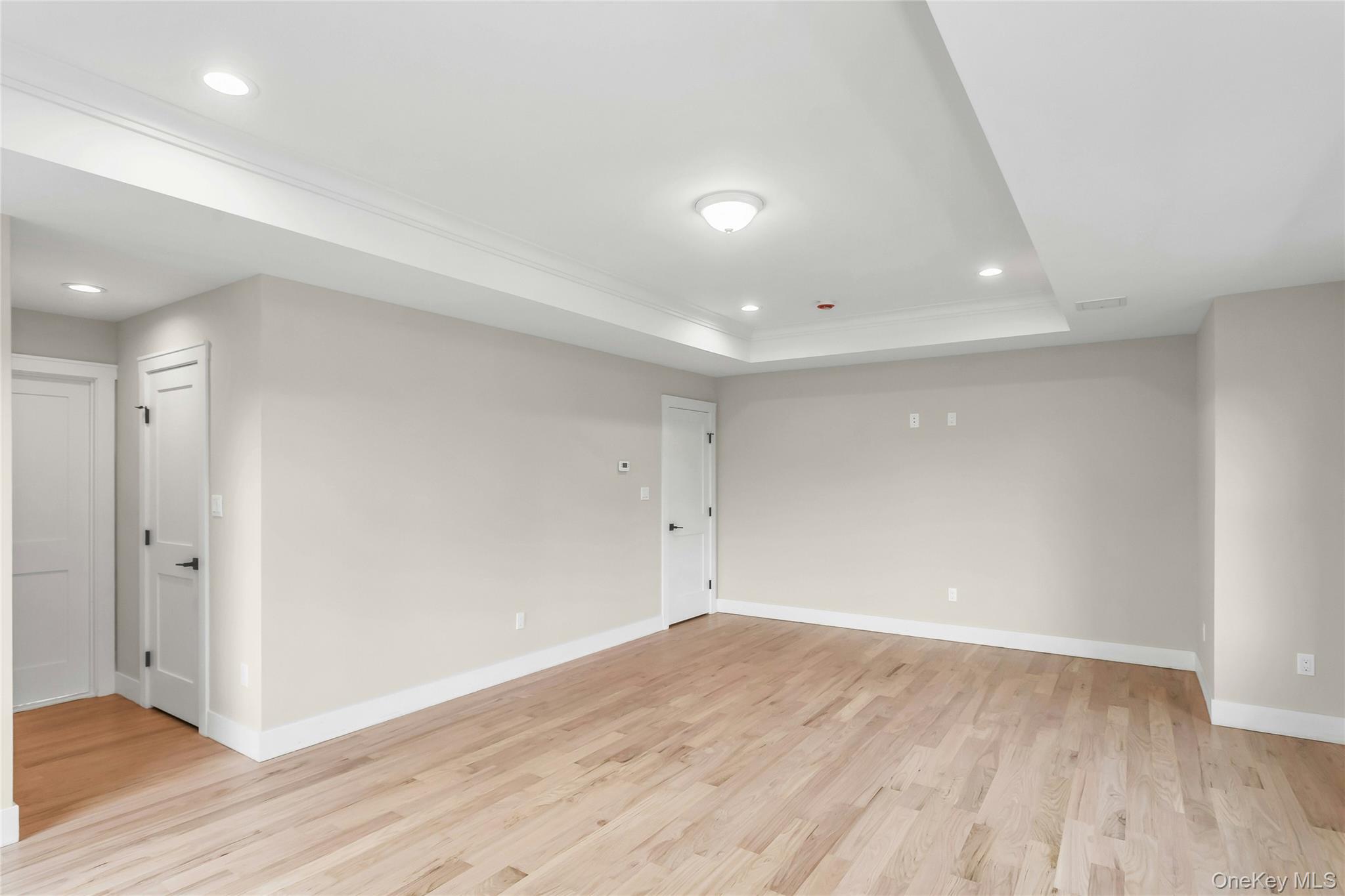 22 Cheshire Avenue, Syosset, NY 11791