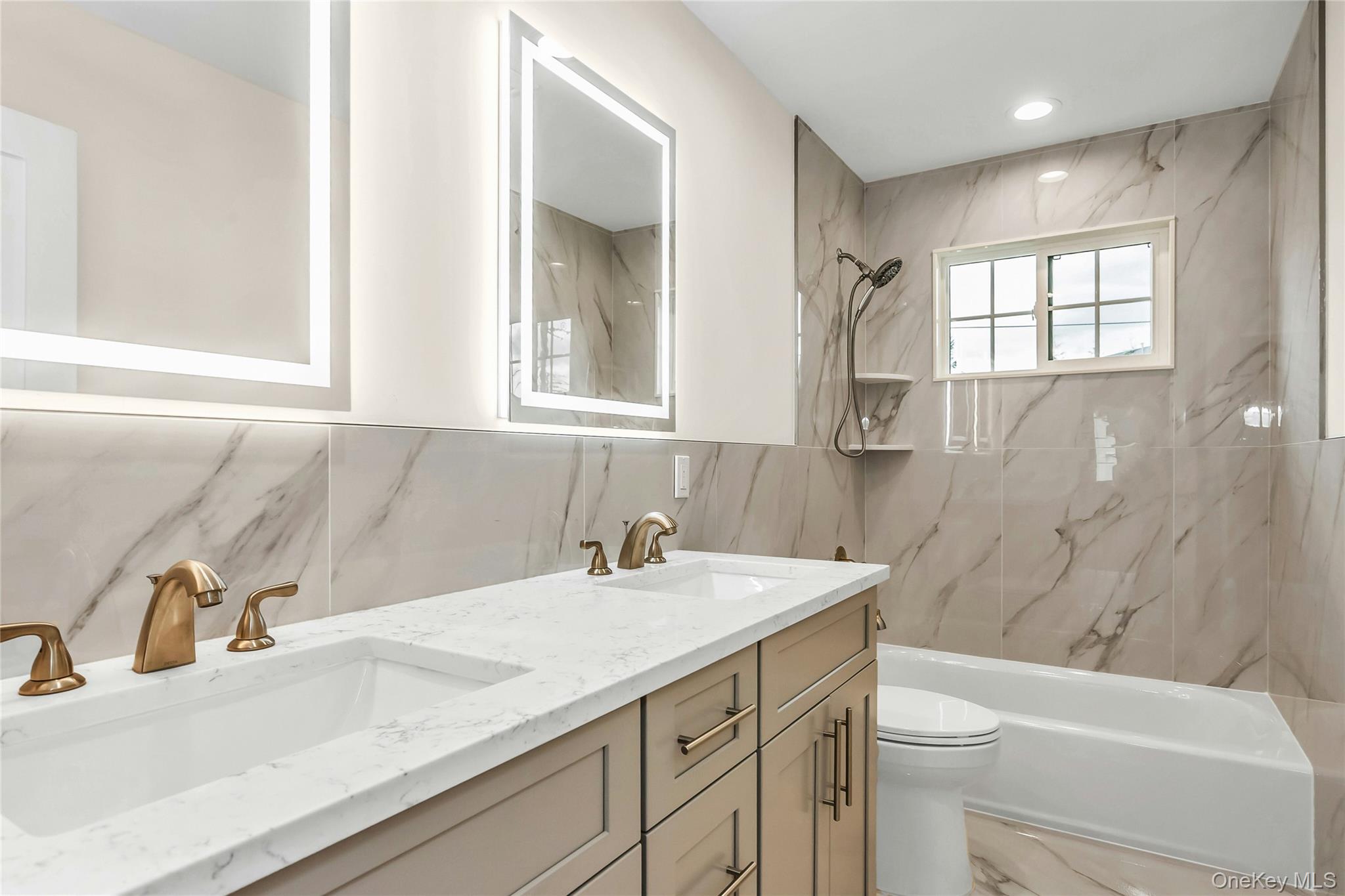 22 Cheshire Avenue, Syosset, NY 11791