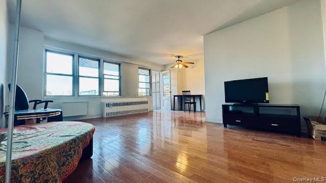 43-10 Kissena Boulevard # 7J, Flushing, NY 11355