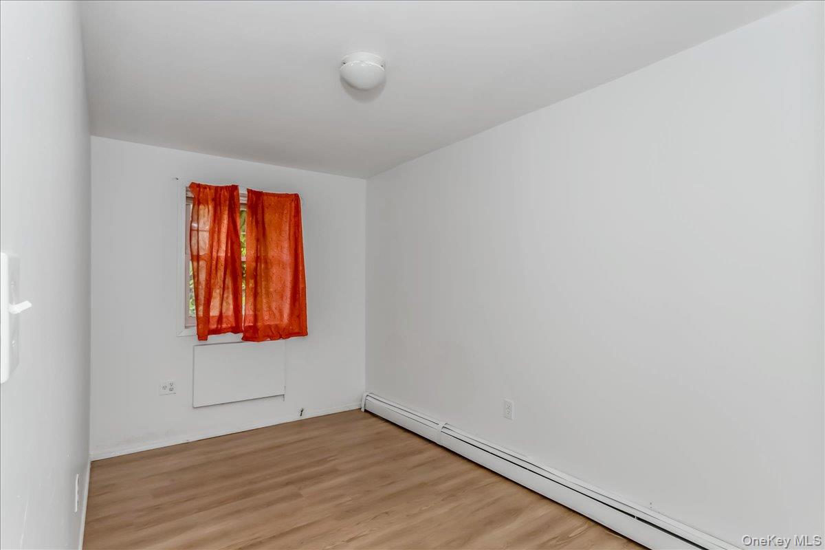 94-86 218th Street, Queens Village, NY 11428