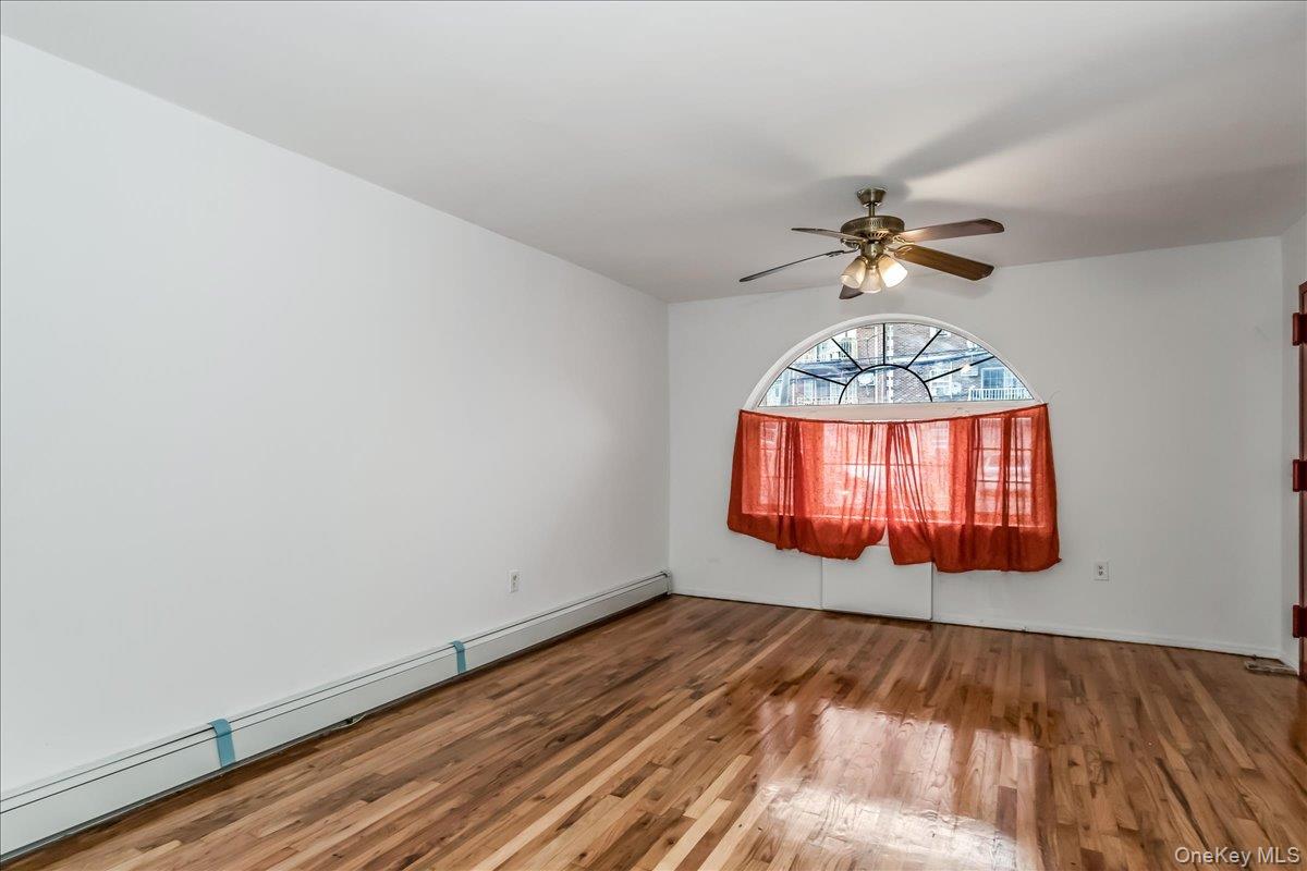 94-86 218th Street, Queens Village, NY 11428