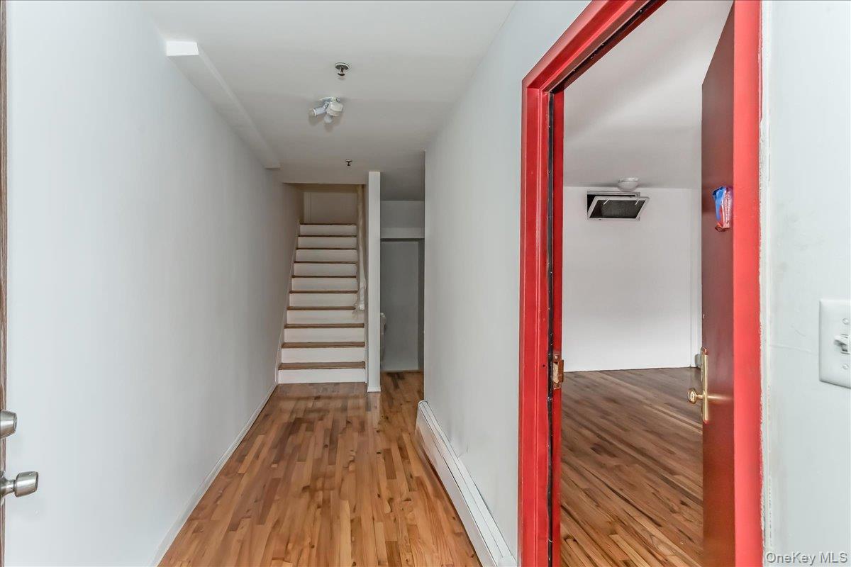 94-86 218th Street, Queens Village, NY 11428