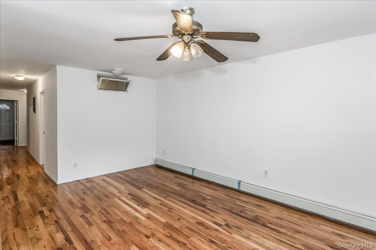 94-86 218th Street, Queens Village, NY 11428