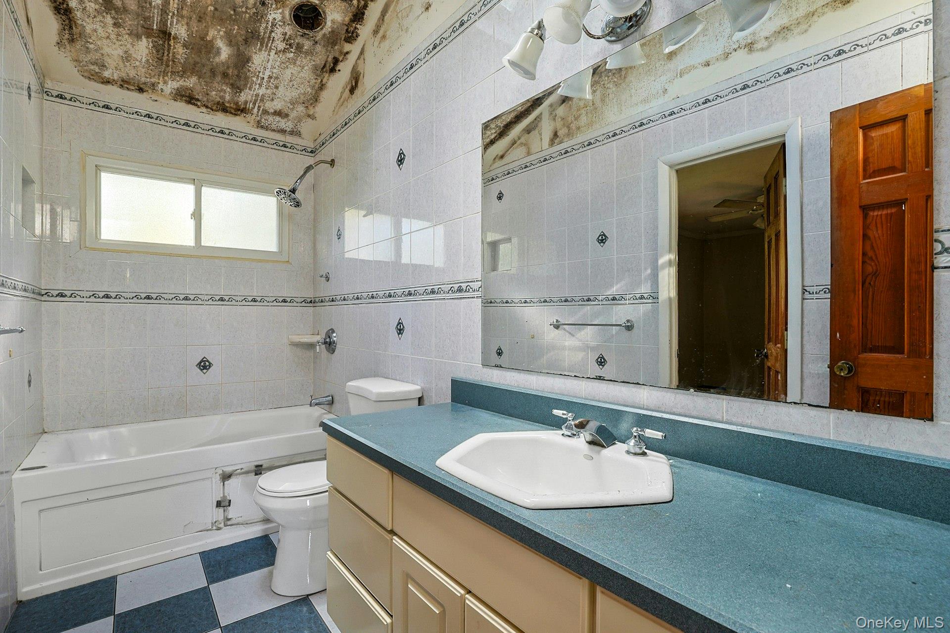 78 Croton Dam Road, Ossining, NY 10562