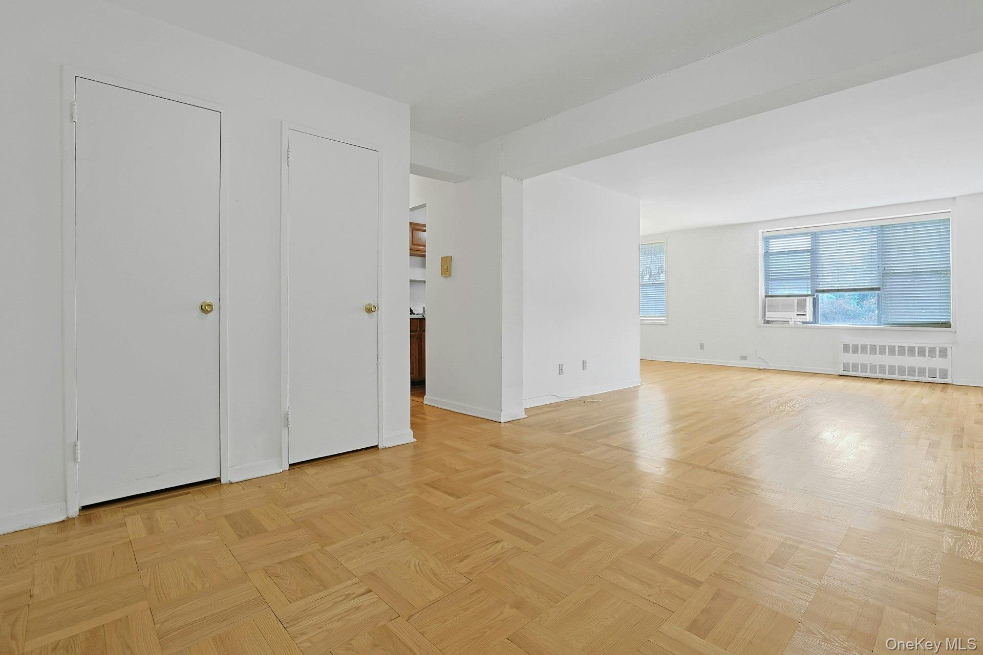 1 Oakridge Place # 2k, Eastchester, NY 10709