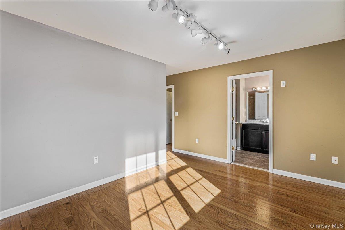 122-16 Powells Cove Boulevard # 123, College Point, NY 11356