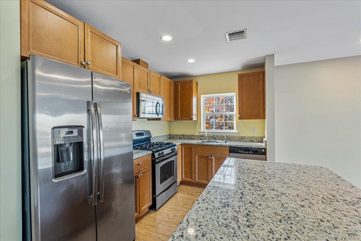 122-16 Powells Cove Boulevard # 123, College Point, NY 11356