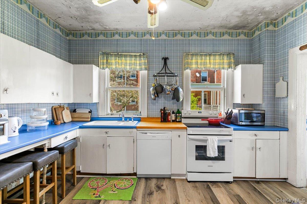 857 Whistler Avenue, Fishers Island, NY 06390