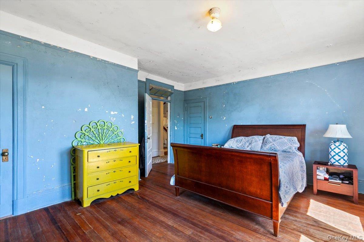 857 Whistler Avenue, Fishers Island, NY 06390