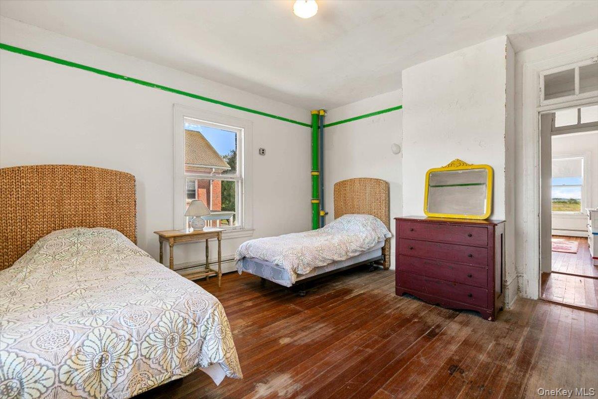 857 Whistler Avenue, Fishers Island, NY 06390