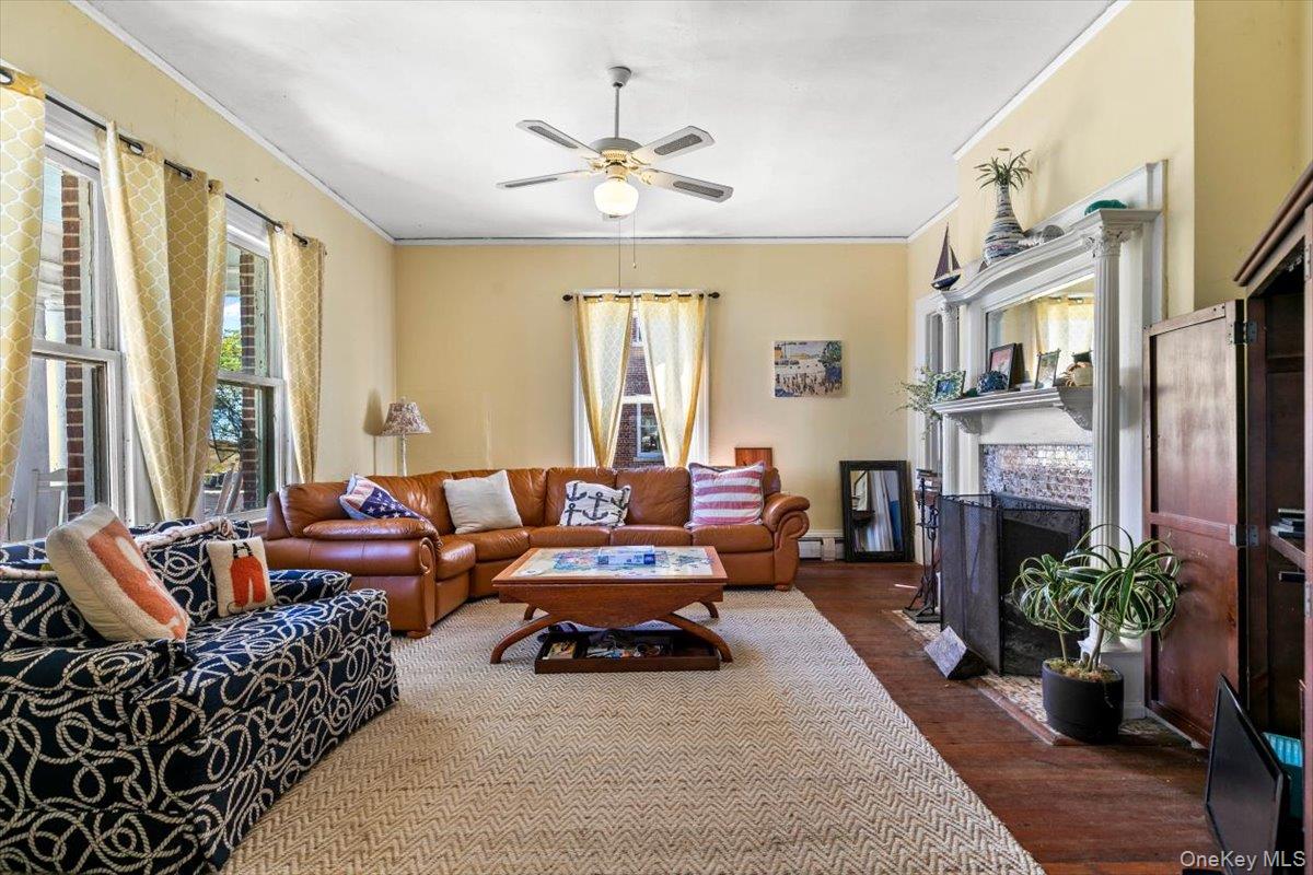 857 Whistler Avenue, Fishers Island, NY 06390