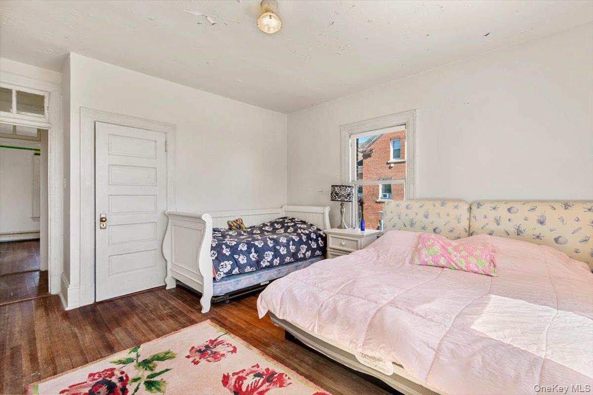 857 Whistler Avenue, Fishers Island, NY 06390