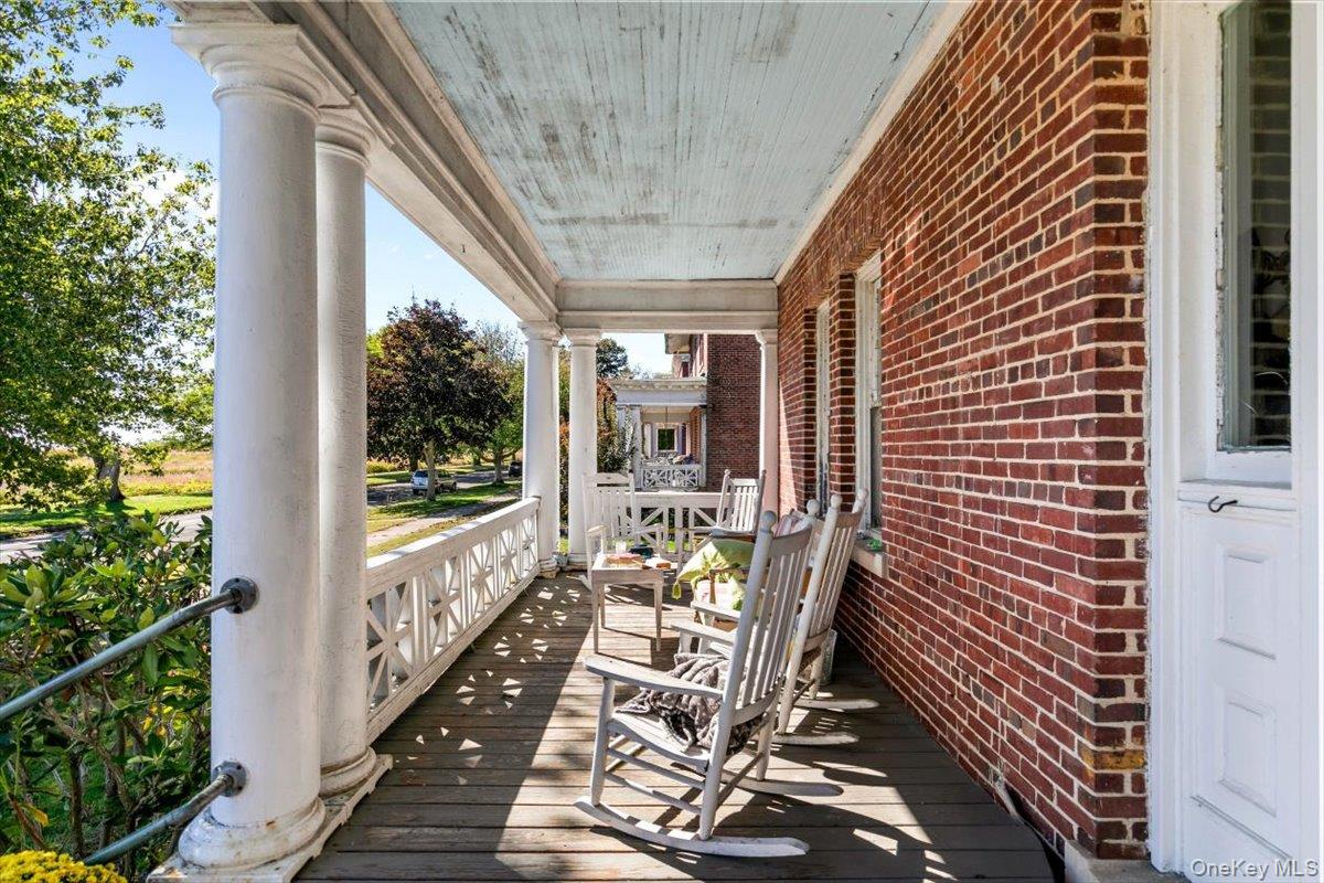 857 Whistler Avenue, Fishers Island, NY 06390