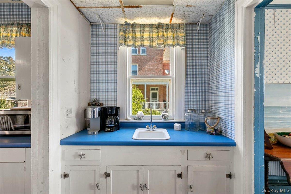 857 Whistler Avenue, Fishers Island, NY 06390