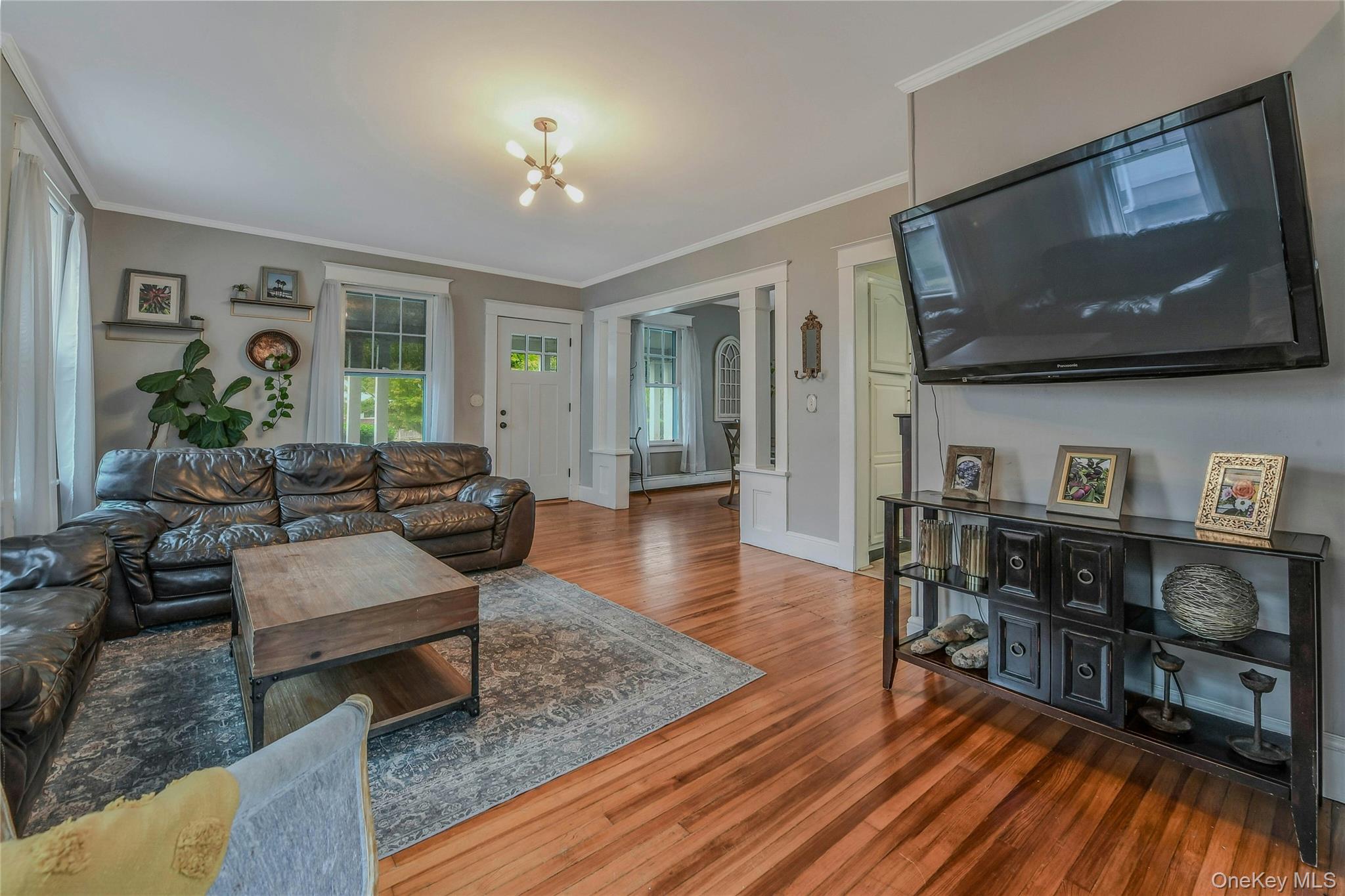 163 Jennings Avenue, Patchogue, NY 11772