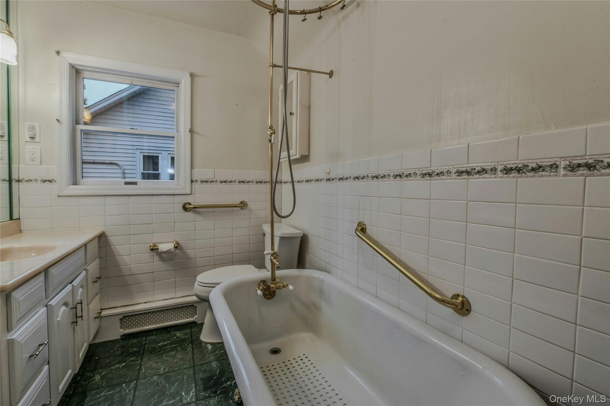 163 Jennings Avenue, Patchogue, NY 11772