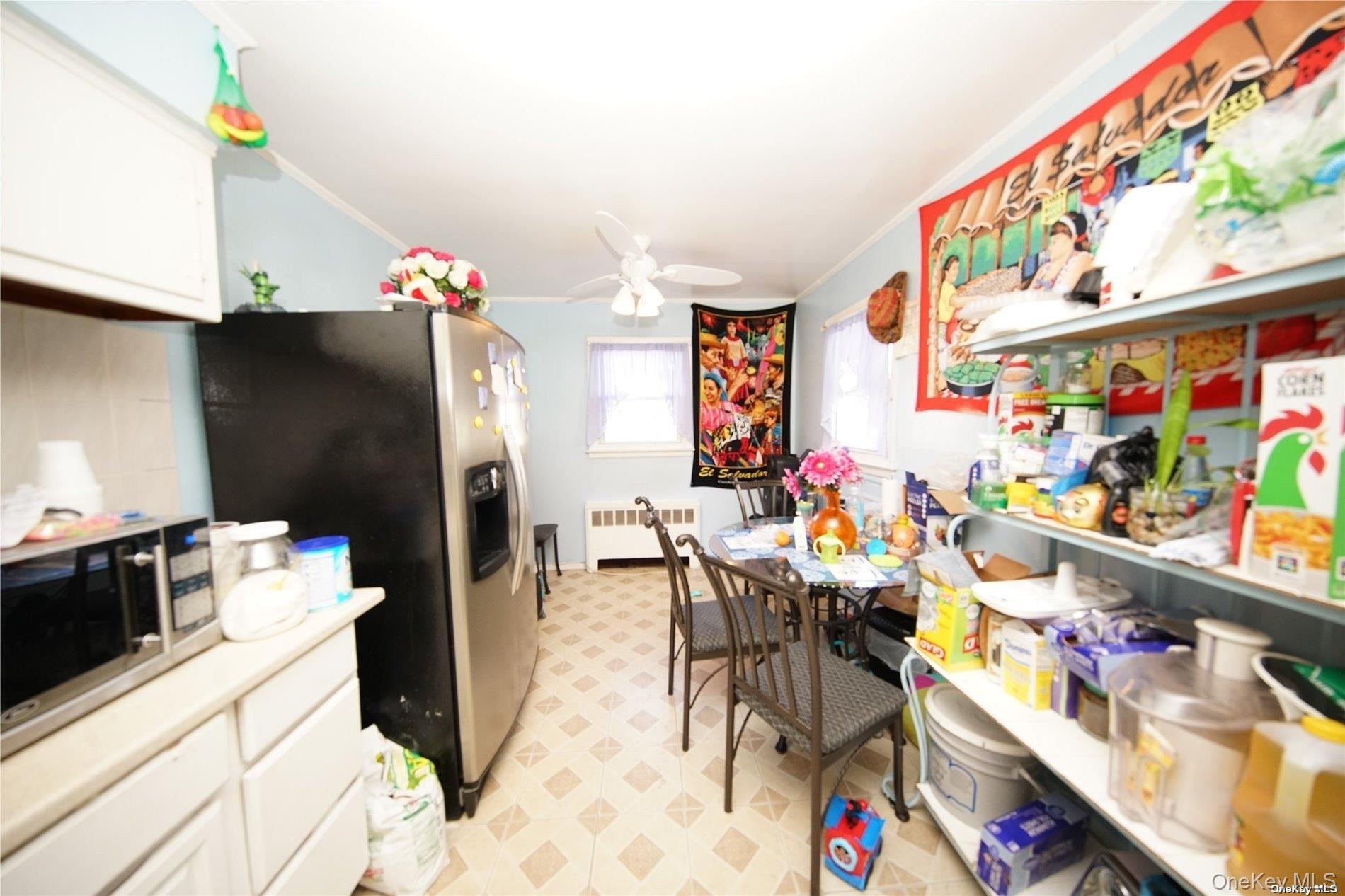 32 Stowe Place, Hempstead, NY 11550