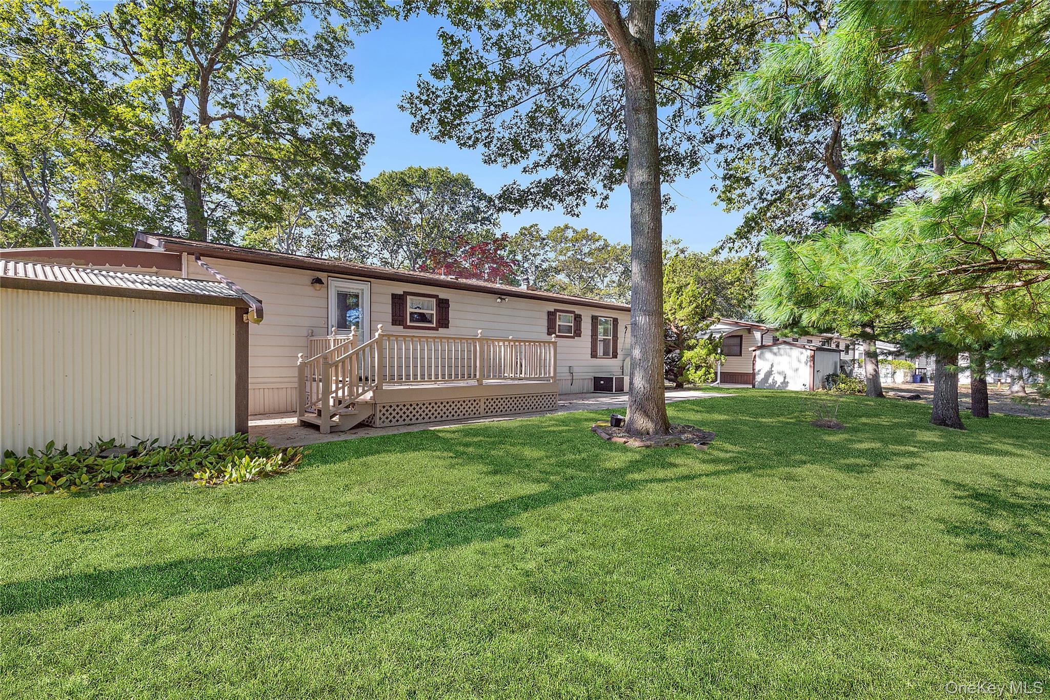 1661-434 Old Country Road, Riverhead, NY 11901