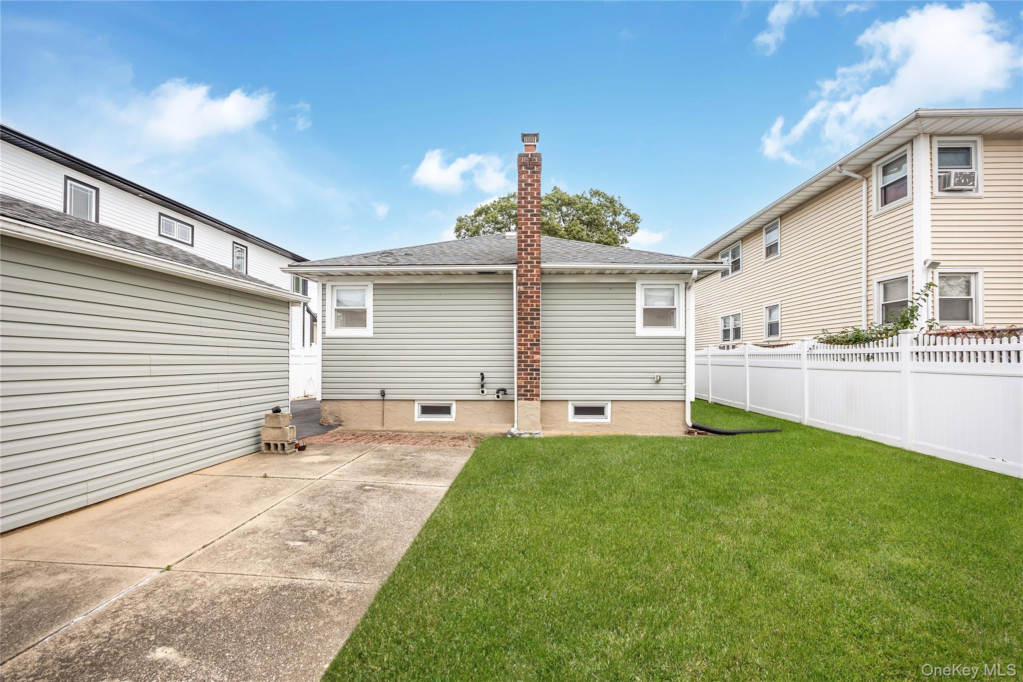 342 Lucille Avenue, Elmont, NY 11003