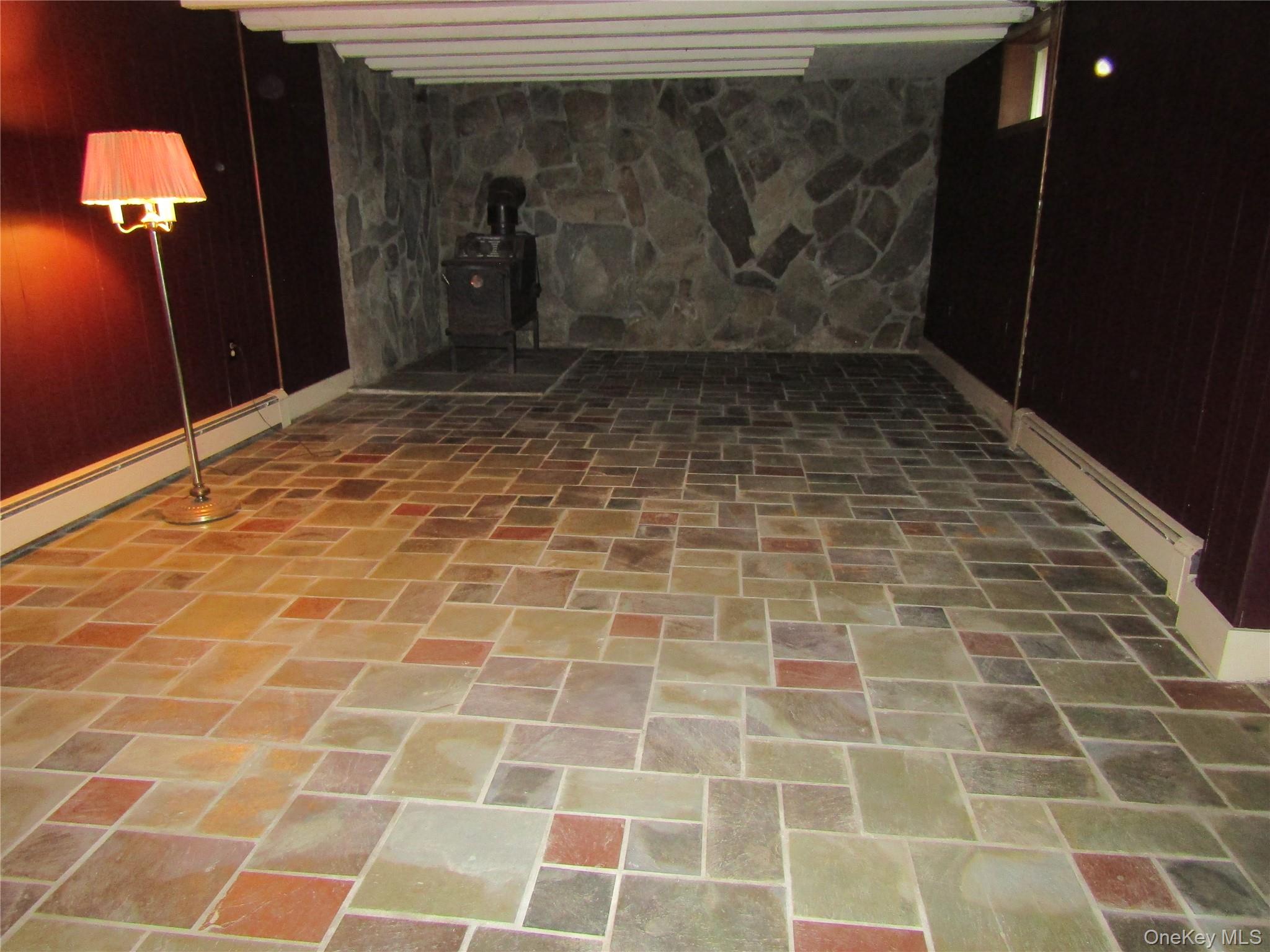 3 Marshall Drive, Poughkeepsie, NY 12601