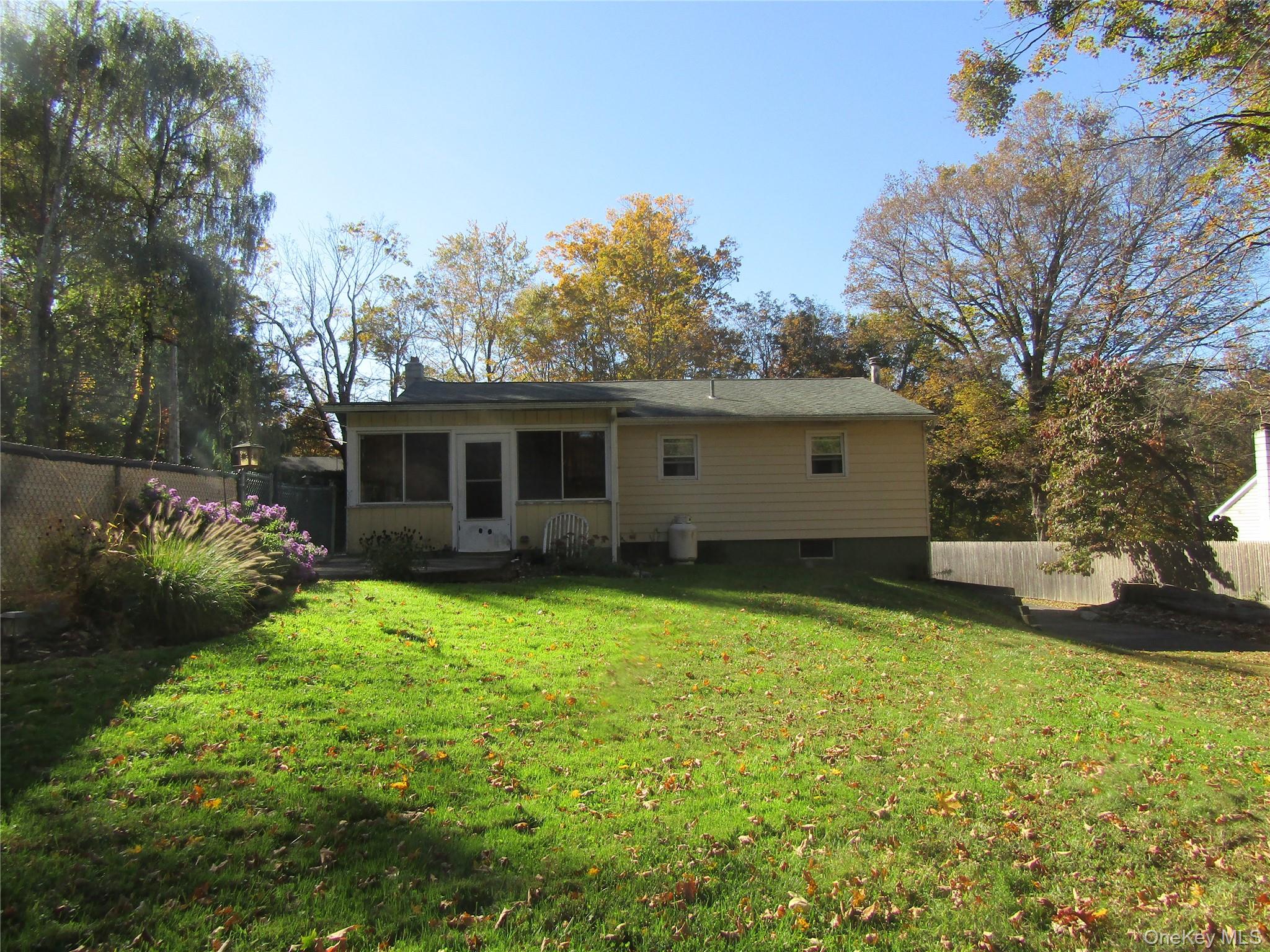 3 Marshall Drive, Poughkeepsie, NY 12601