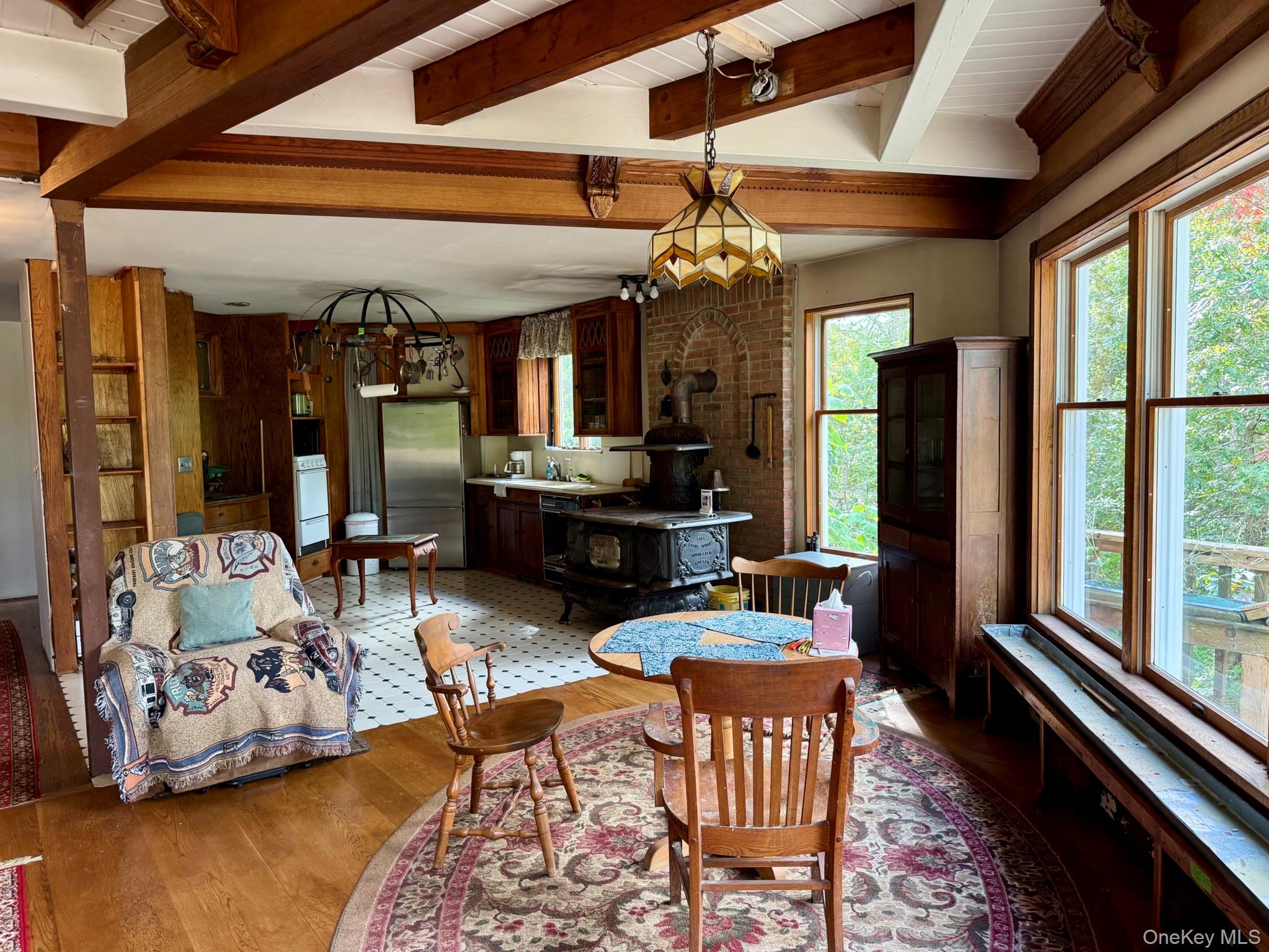 379 Wood Lane, Peconic, NY 11958