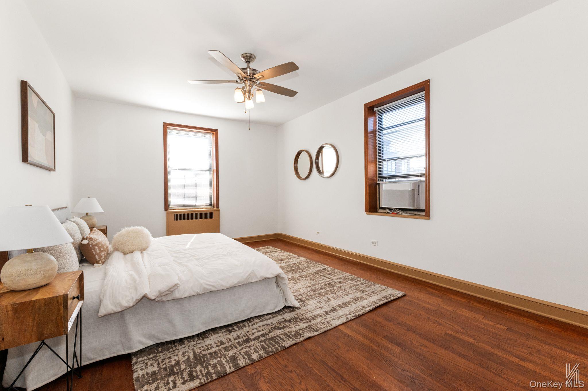 25-40 31st Avenue # 6M, Astoria, NY 11106