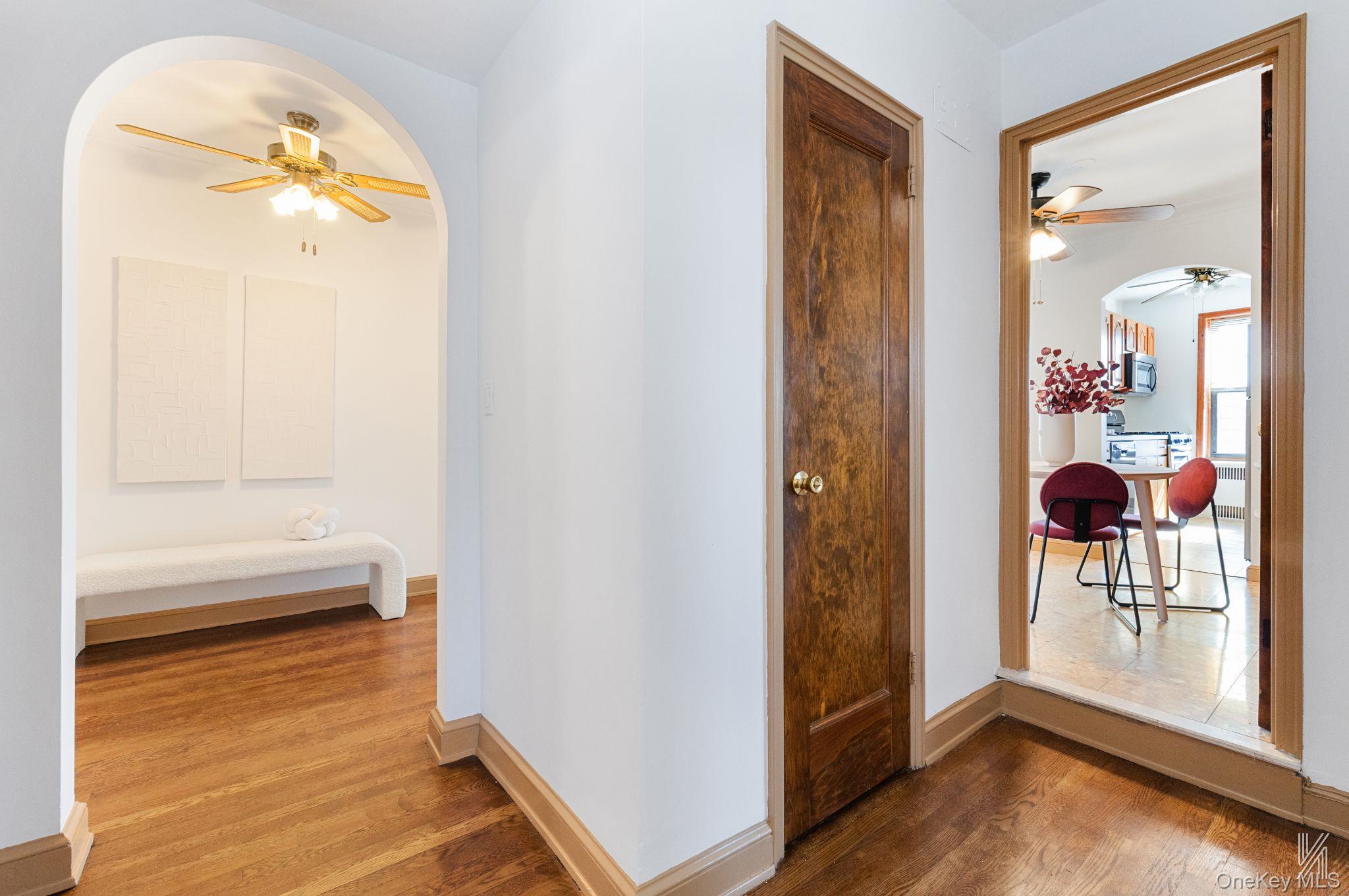 25-40 31st Avenue # 6M, Astoria, NY 11106