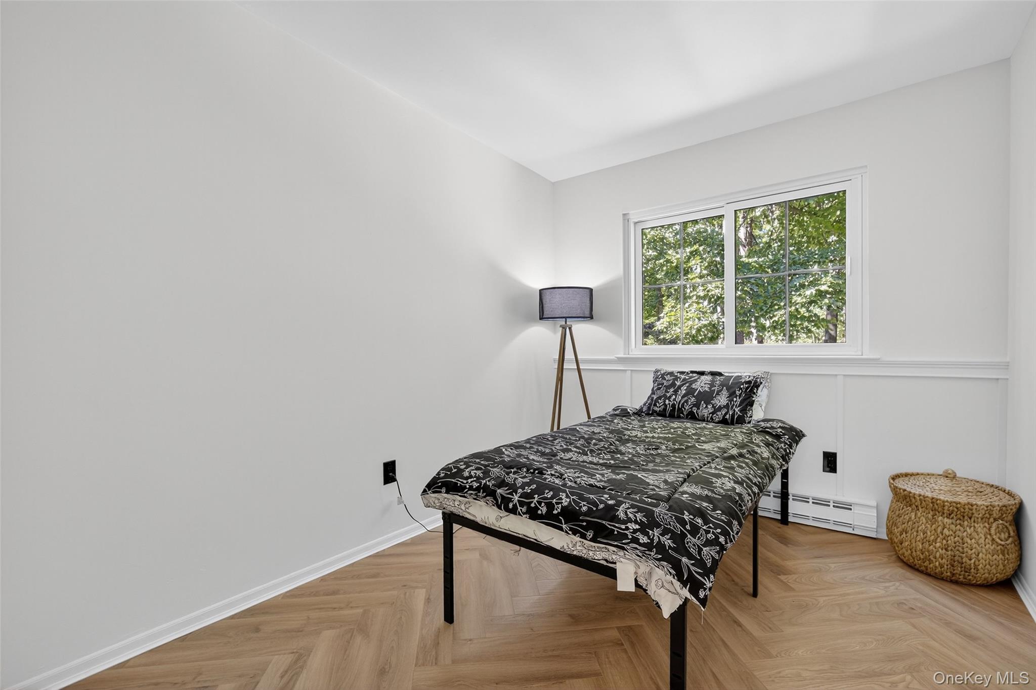 8 Roundtree Court, Beacon, NY 12508