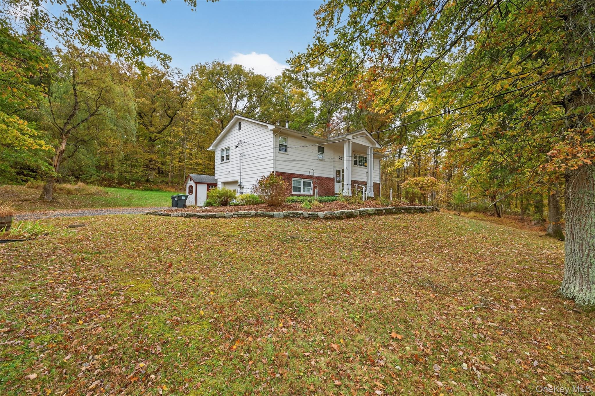 111 Tillson Lake Road, Wallkill, NY 12589