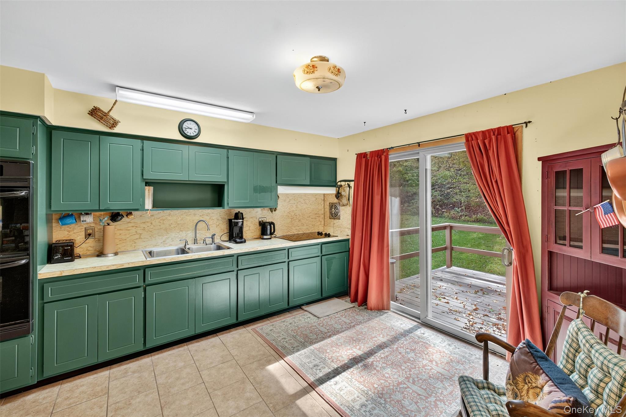 111 Tillson Lake Road, Wallkill, NY 12589