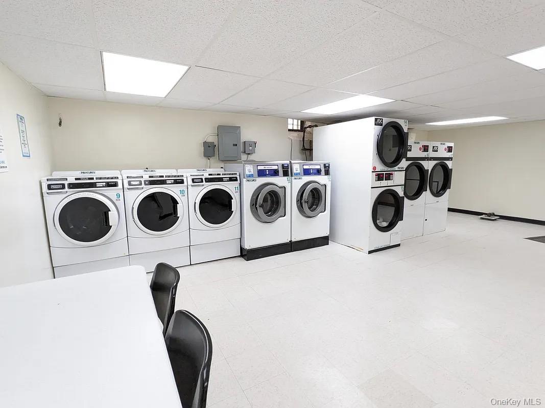 75-02 Austin Street # 2J, Forest Hills, NY 11375