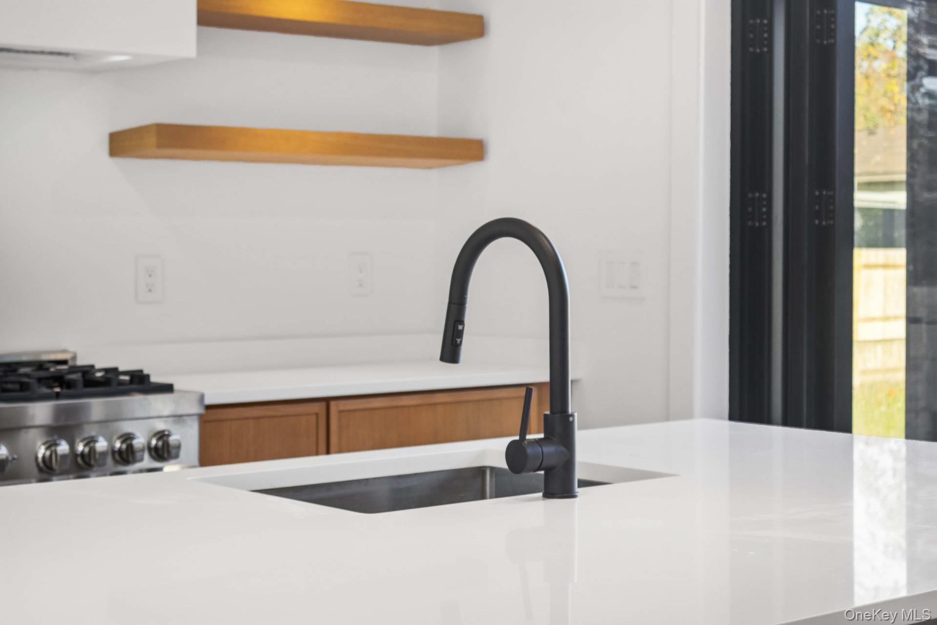 19 Shinnecock Road, Hampton Bays, NY 11946