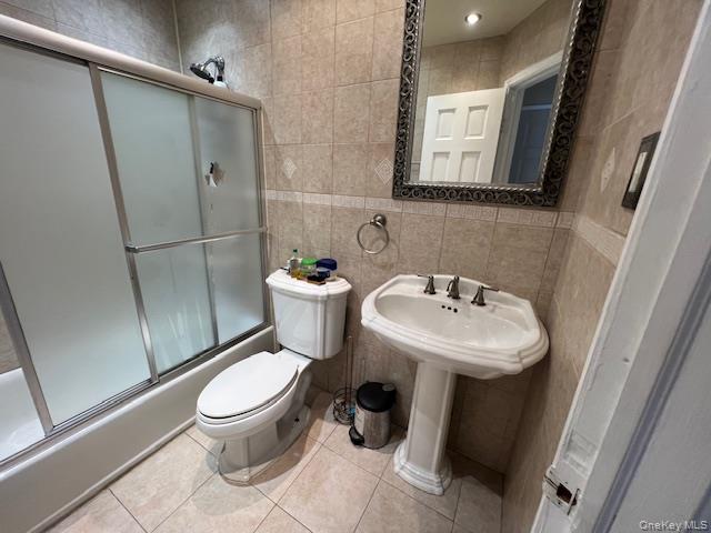 6020 Saint Felix Avenue, Glendale, NY 11385