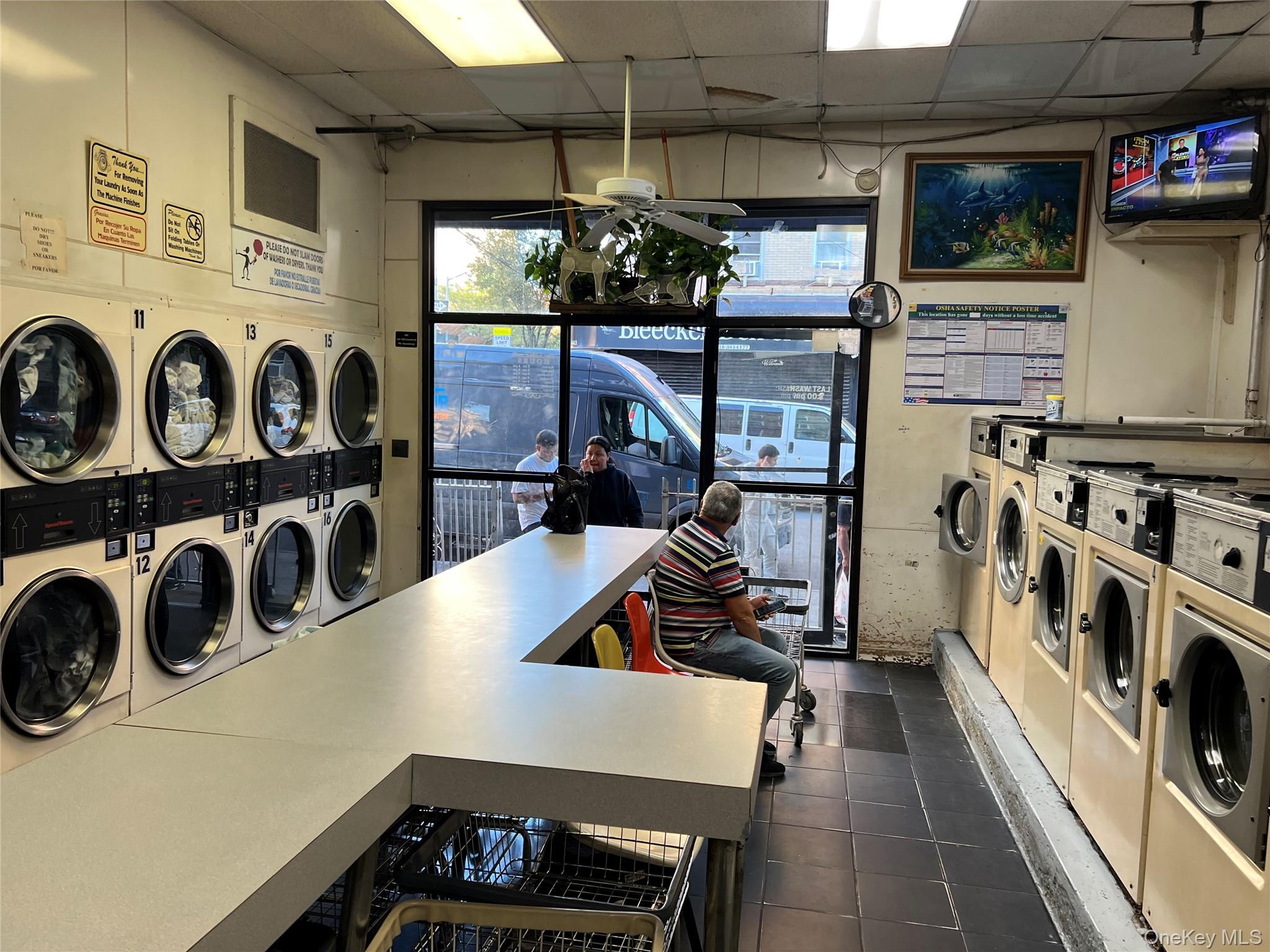 445 Bleecker Street Street, Brooklyn, NY 11237