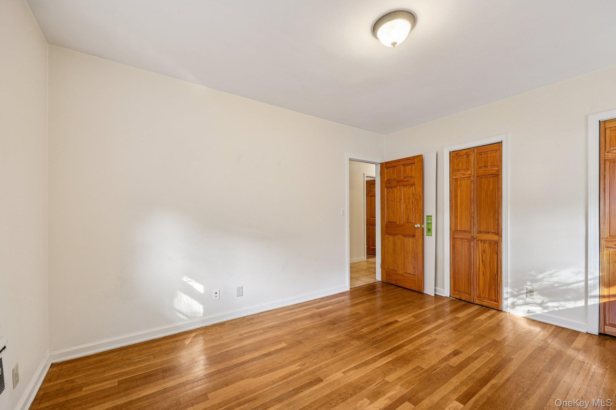 35 Sterling Avenue, Yonkers, NY 10704