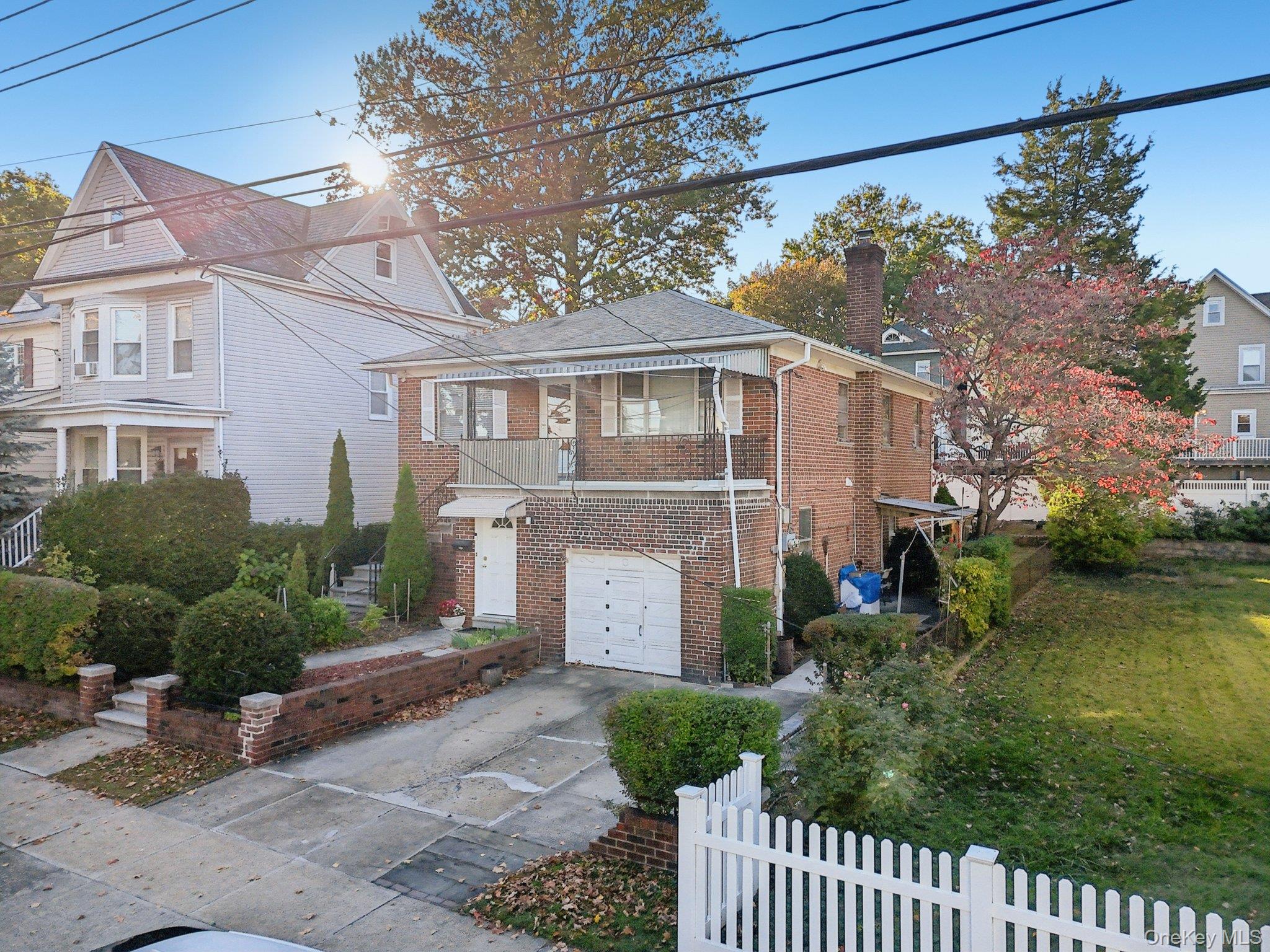 35 Sterling Avenue, Yonkers, NY 10704