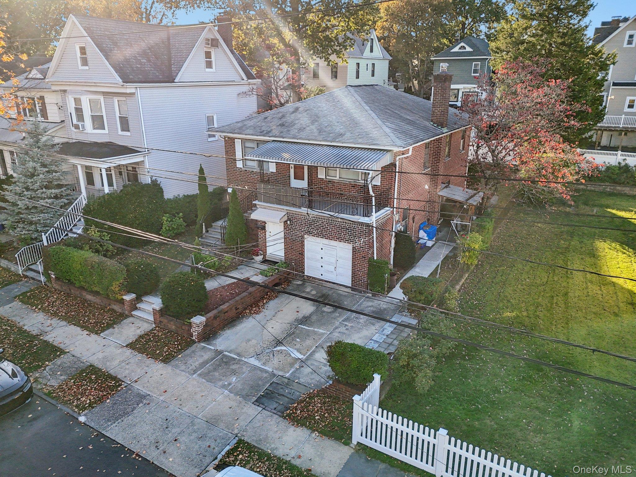 35 Sterling Avenue, Yonkers, NY 10704