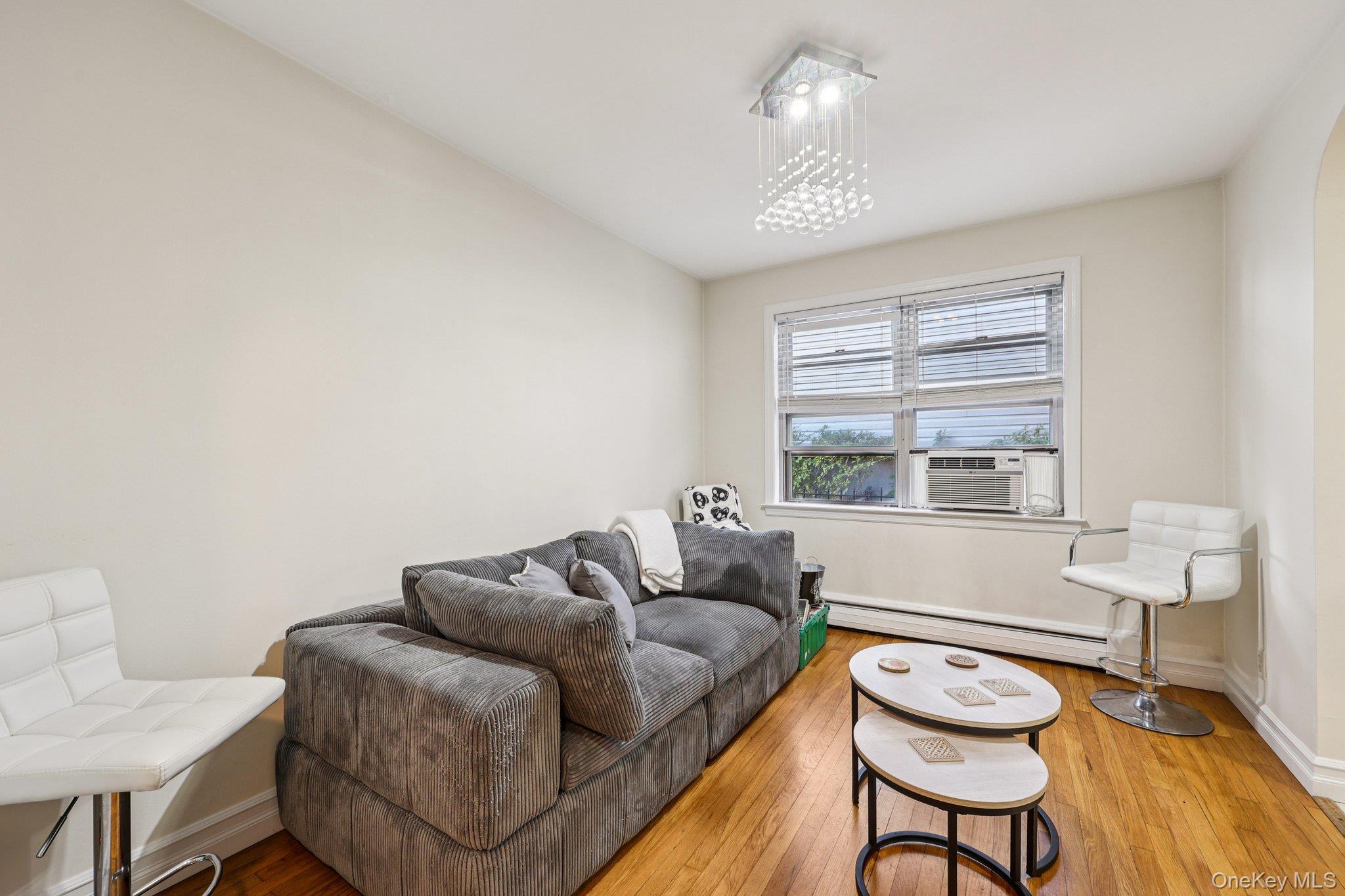 35 Sterling Avenue, Yonkers, NY 10704