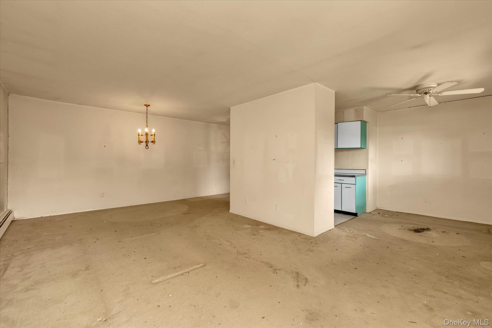 1 Toms Point Lane # Bldg.#2, Apt.4A, Port Washington, NY 11050